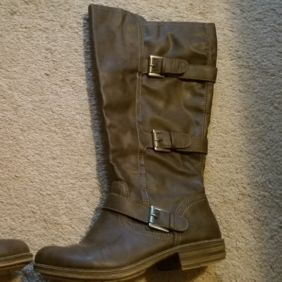 boots - Picture 6 of 6